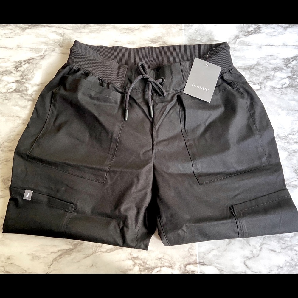 *NEW XS Black Jaanuu scrub pants
